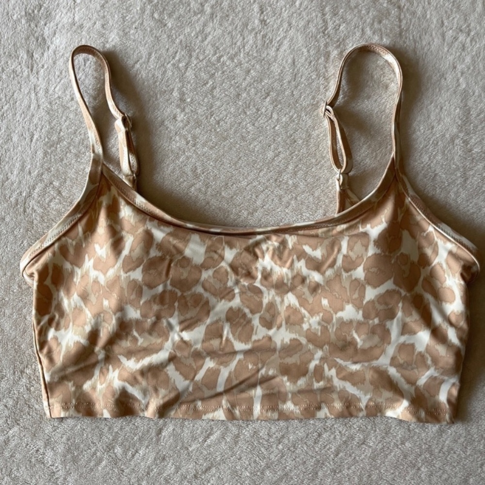 Aerie tan leopard scoop bikini top size L